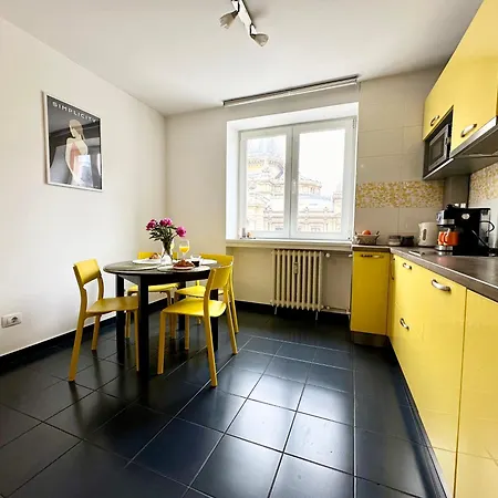 Daire History Museum 2 Bükreş